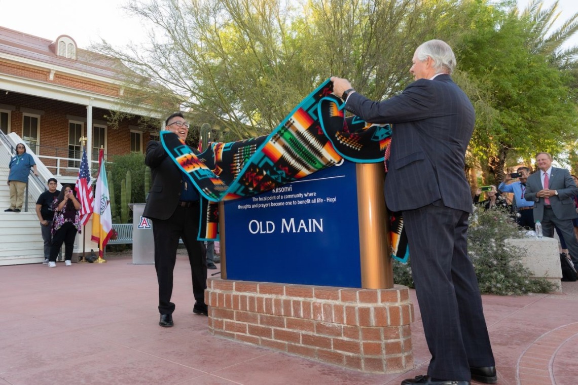 The University of Arizona Old Main now includes the name in Hopi ...